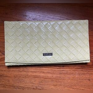 Miche Woven Clutch in Light Green